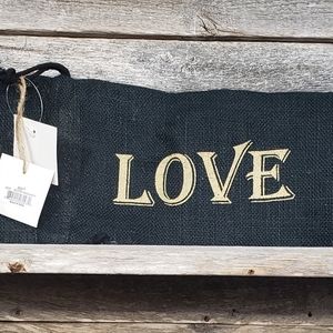 Design Imports "Love" Black 100% Jute Bottle Bag